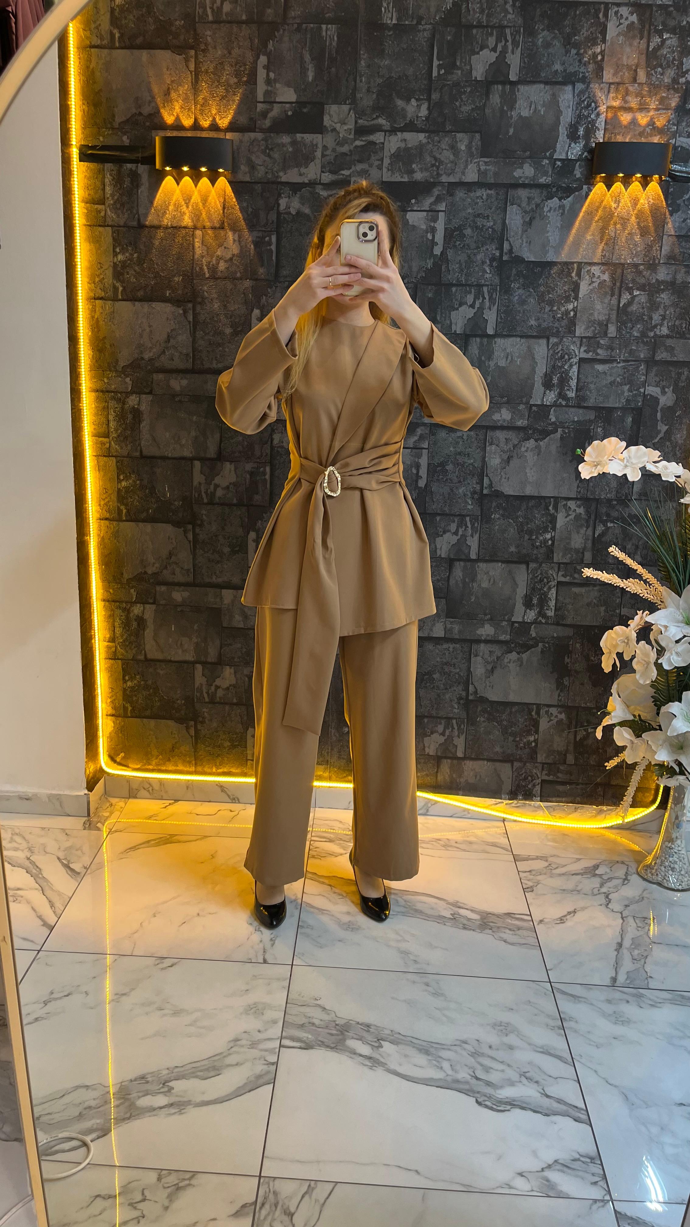 POLİNA TAKIM SARI