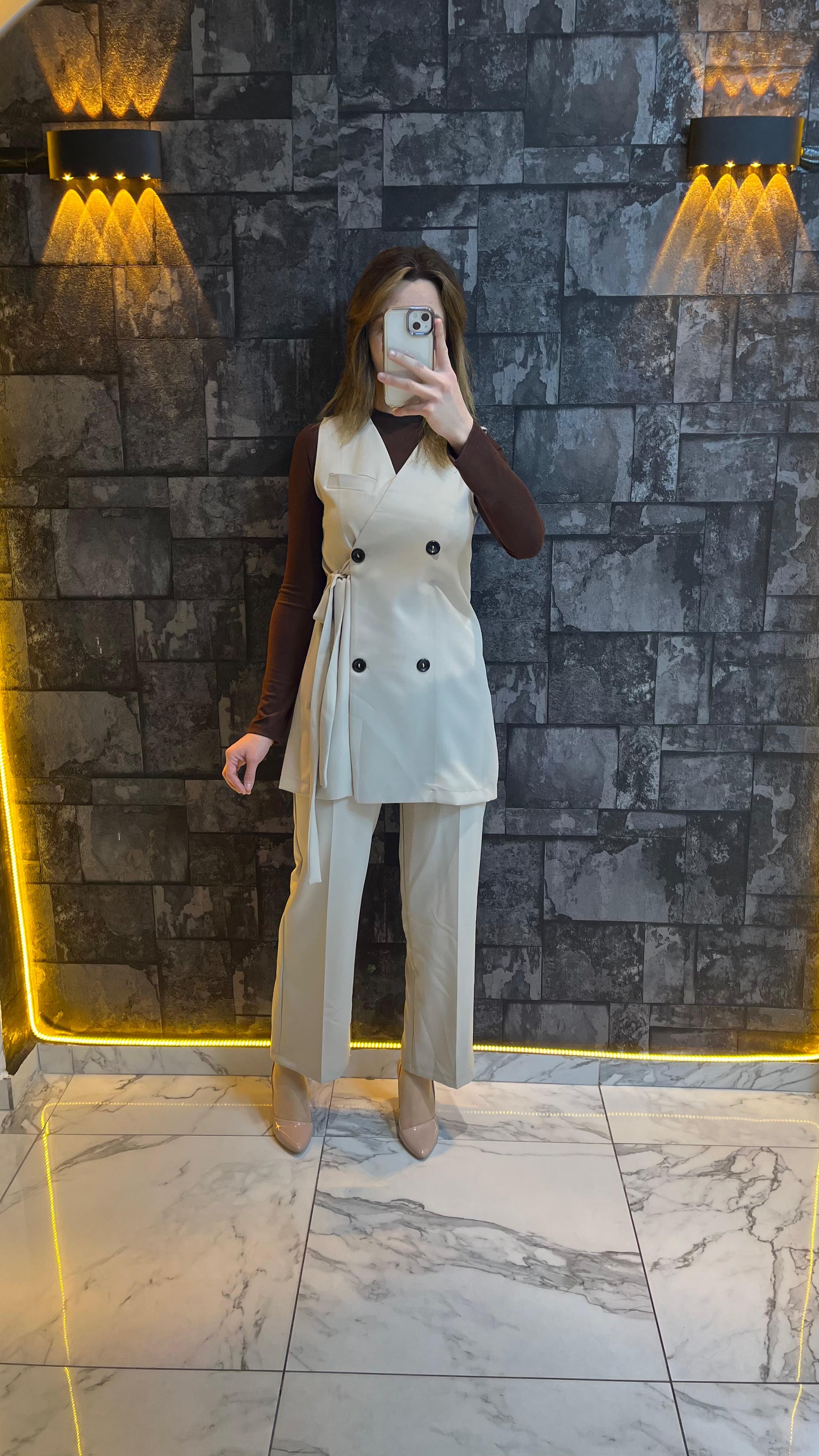 YELEKLİ TAKIM KREM